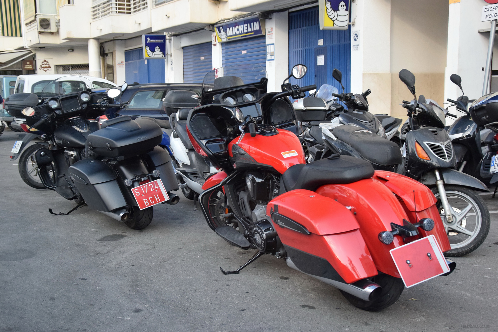 S 1724 BCH, Indian RoadMaster 