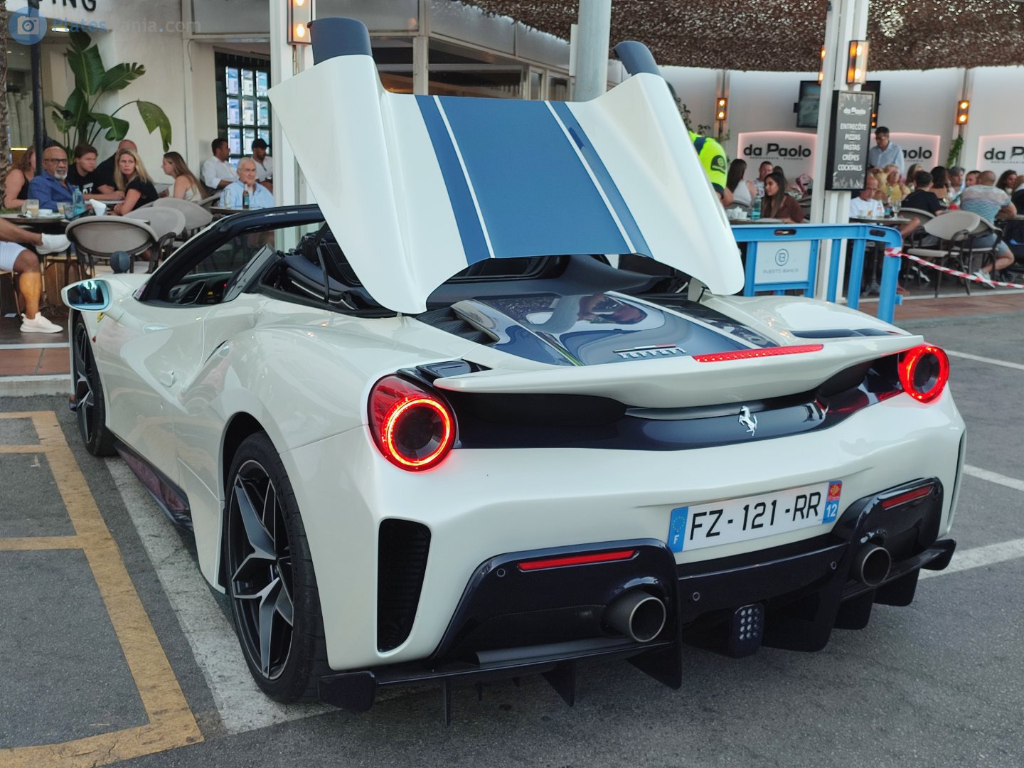 FZ-121-RR, Ferrari 488 1st gen Pista Spider (F142M), 2018–2020