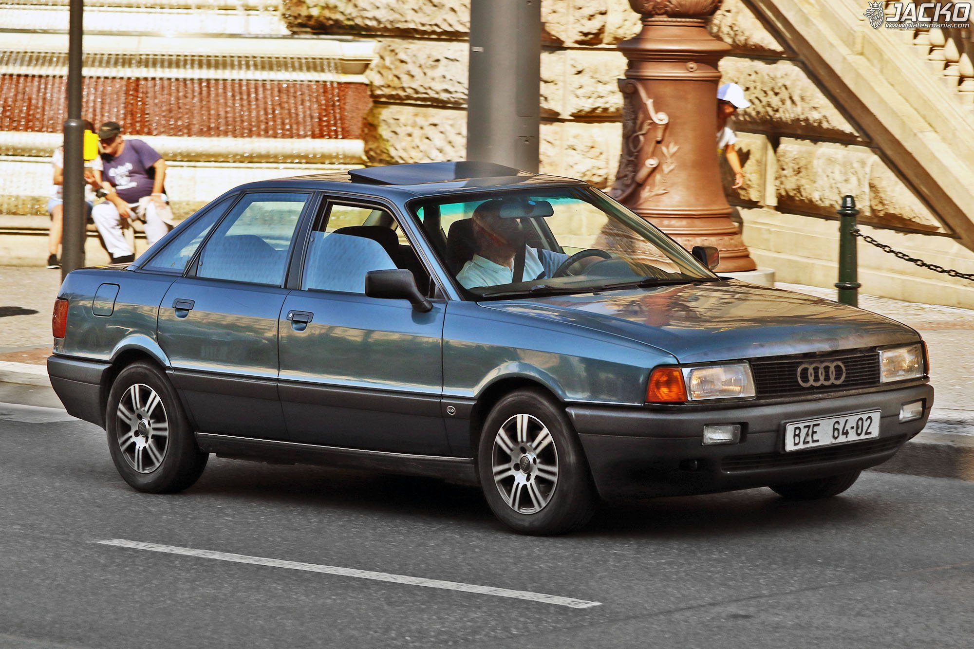 BZE 64-02, Audi 80 3rd gen (B3/89), 1986–1991