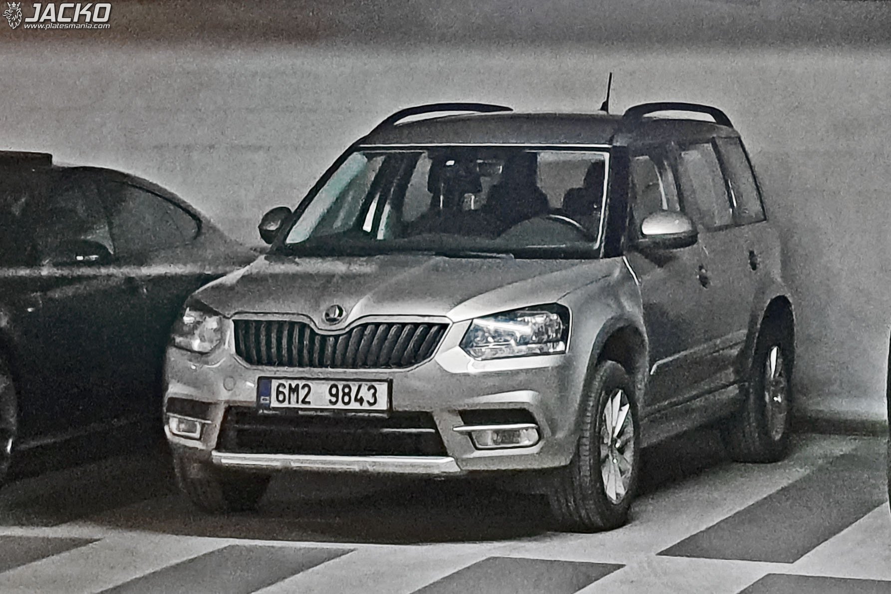 6M2 9843, Skoda Yeti 1st gen (5L), facelift, 2013–2017