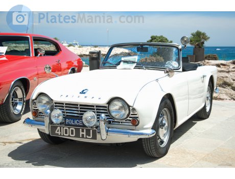 4100 HJ, Triumph TR4