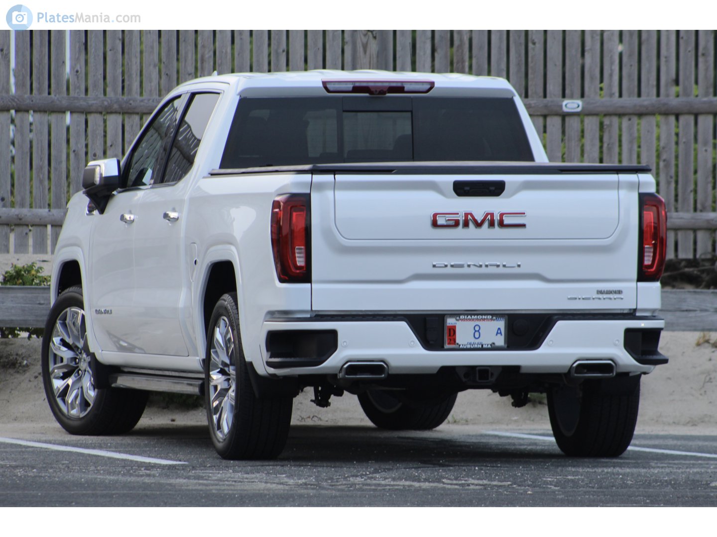 8 A, GMC Sierra 5th gen (T1XX), 2018–