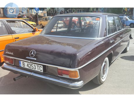 B 4253 TC, Mercedes-Benz E-Klasse