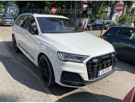 OK 9090, Audi Q7