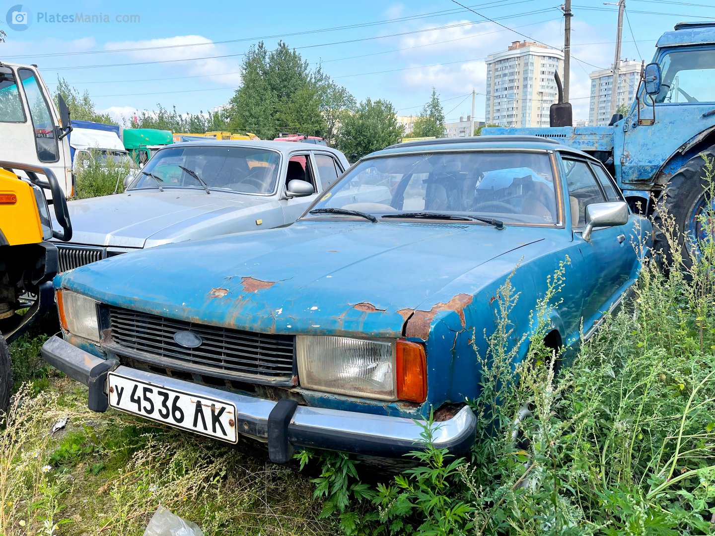 у 4536 ЛК, Ford Taunus 7th gen 2-door Sedan (TC2), 1975–1979