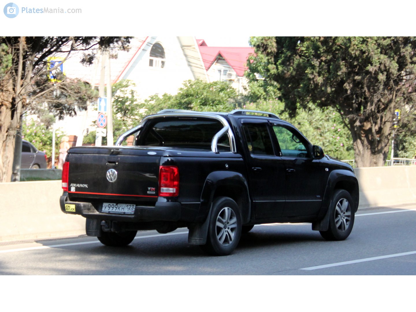 у 999 кн 123, Volkswagen Amarok 1st gen (2H), 2010–