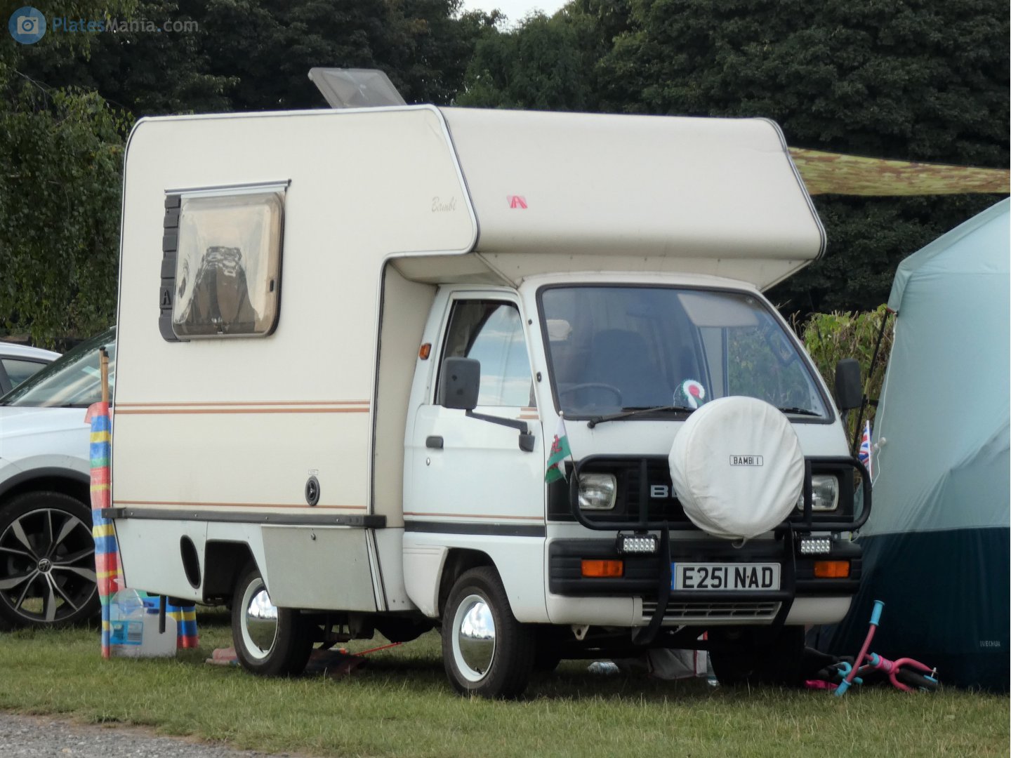 E251NAD, Autohomes Bambi 