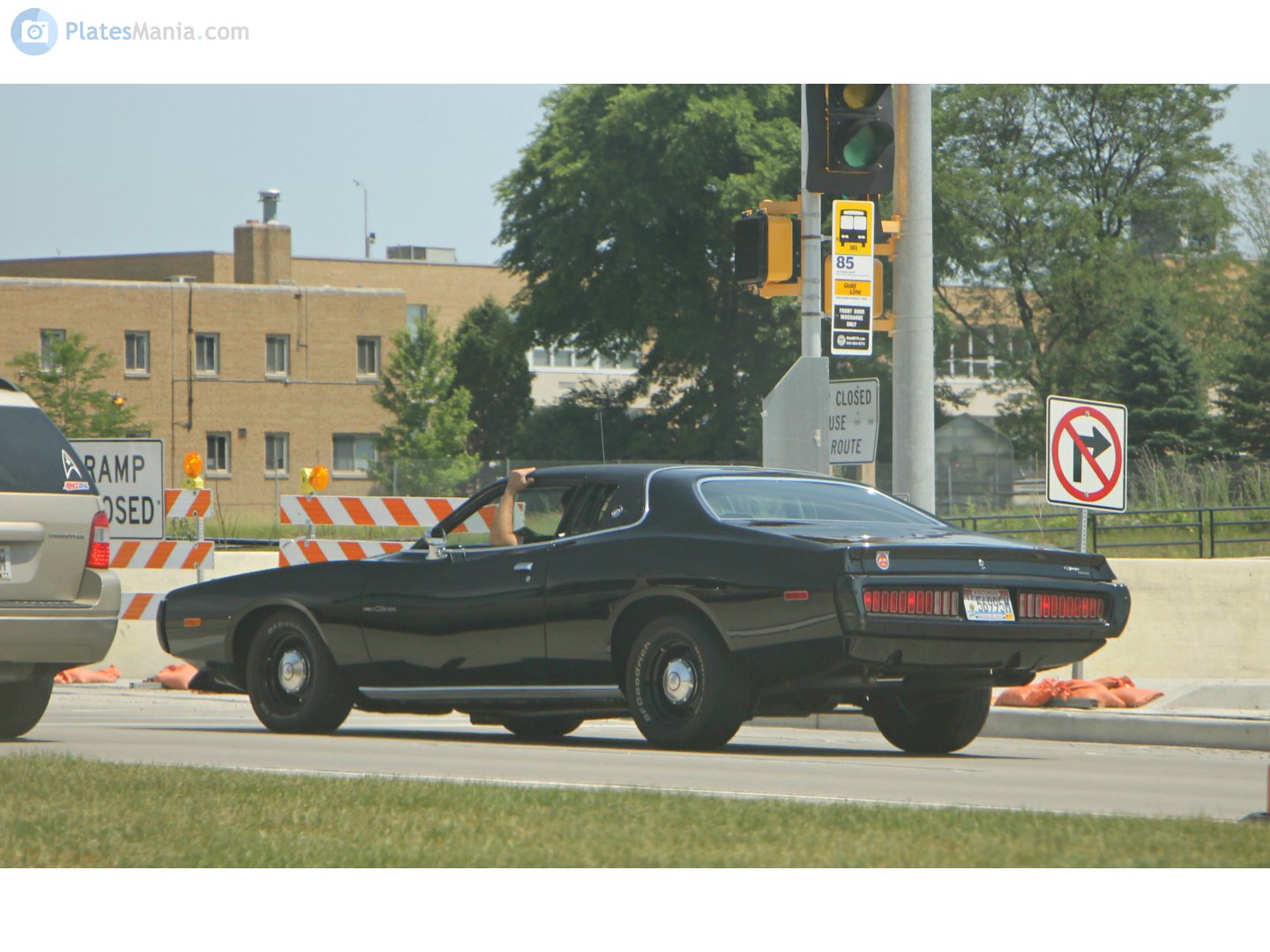 56995M, Dodge Charger 3rd gen 1973–1974 SE Coupé (B-body), 1972–1974