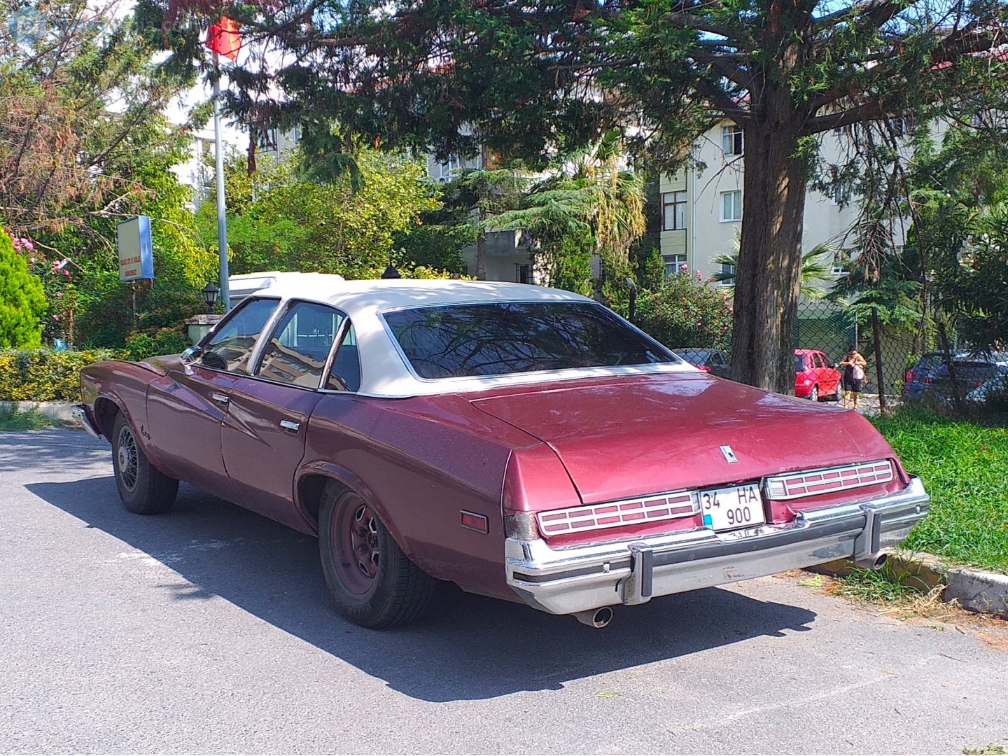 34 HA 900, Buick Century 3rd gen 4-door Sedan (29; A-body), 2nd facelift, 1974–1975
