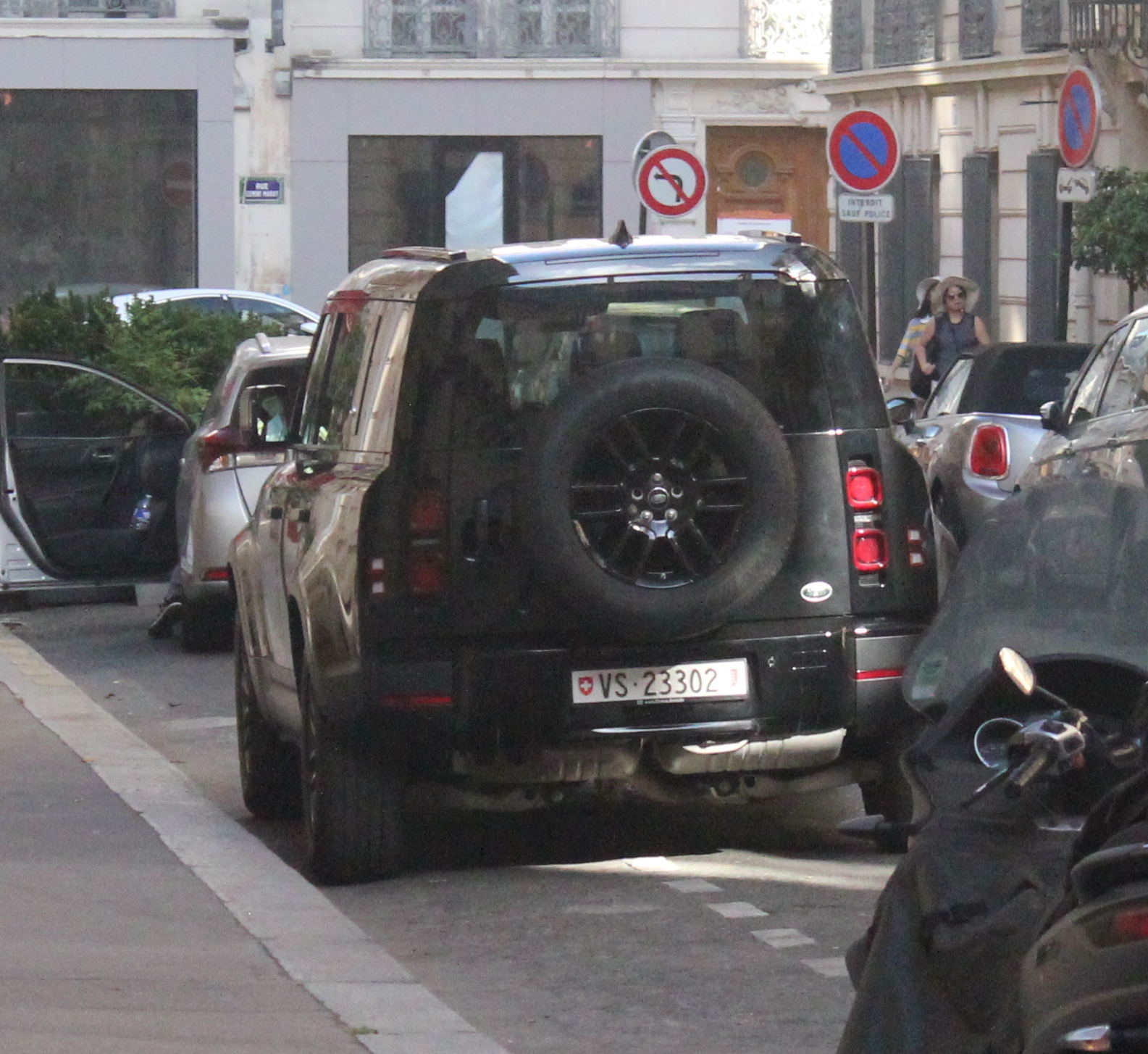 VS 23302, Land Rover Defender 2nd gen 110