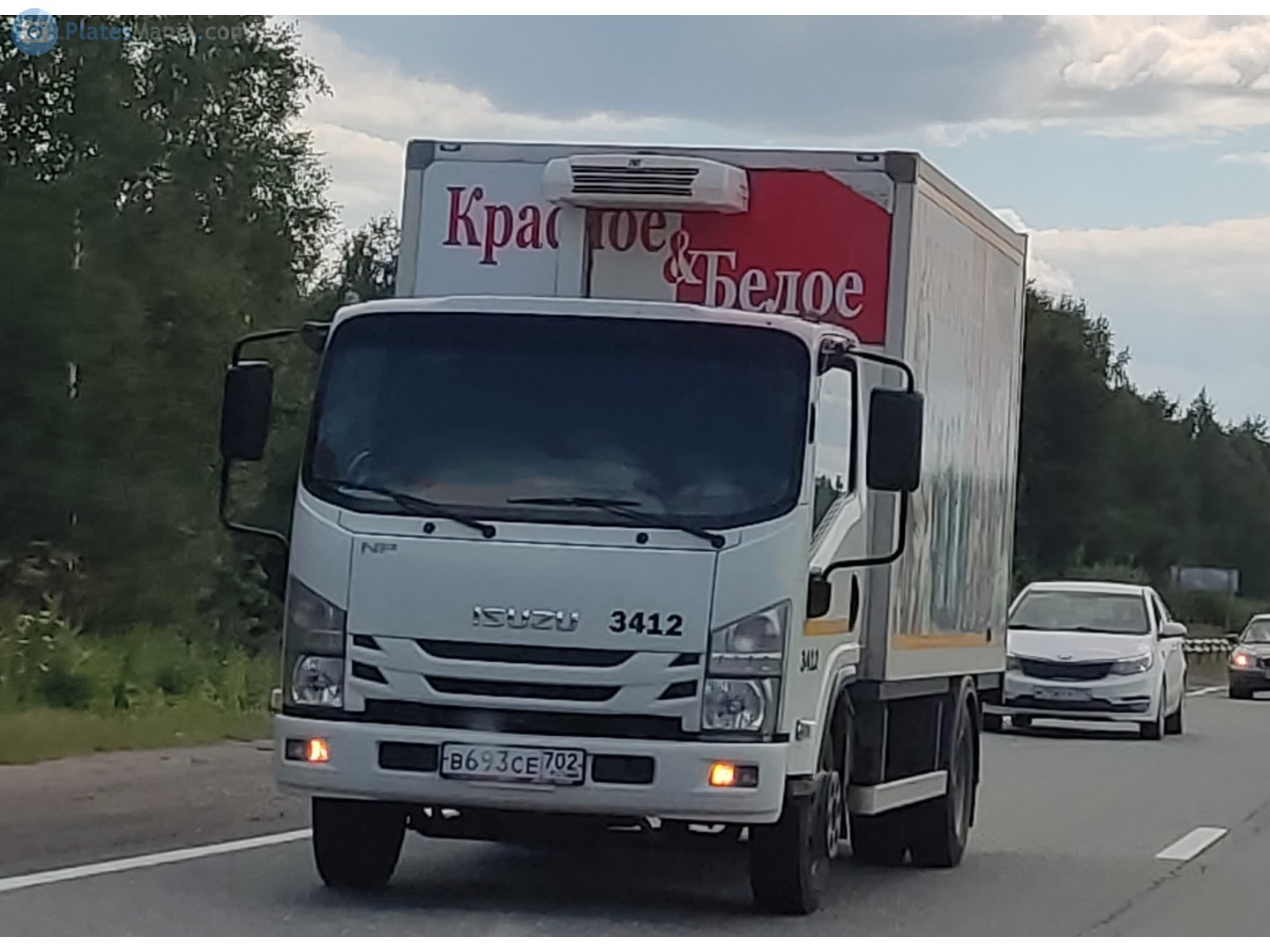 в 693 се 702, Isuzu N-Series 