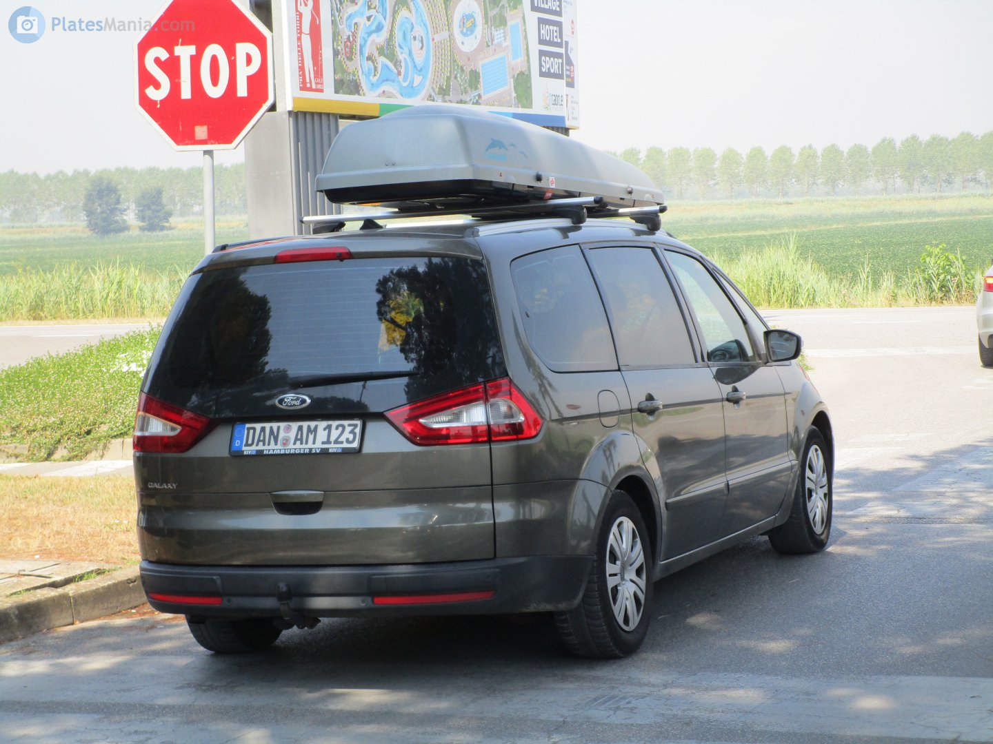 DAN AM 123, Ford Galaxy 2nd gen (WA6), 2006–2015