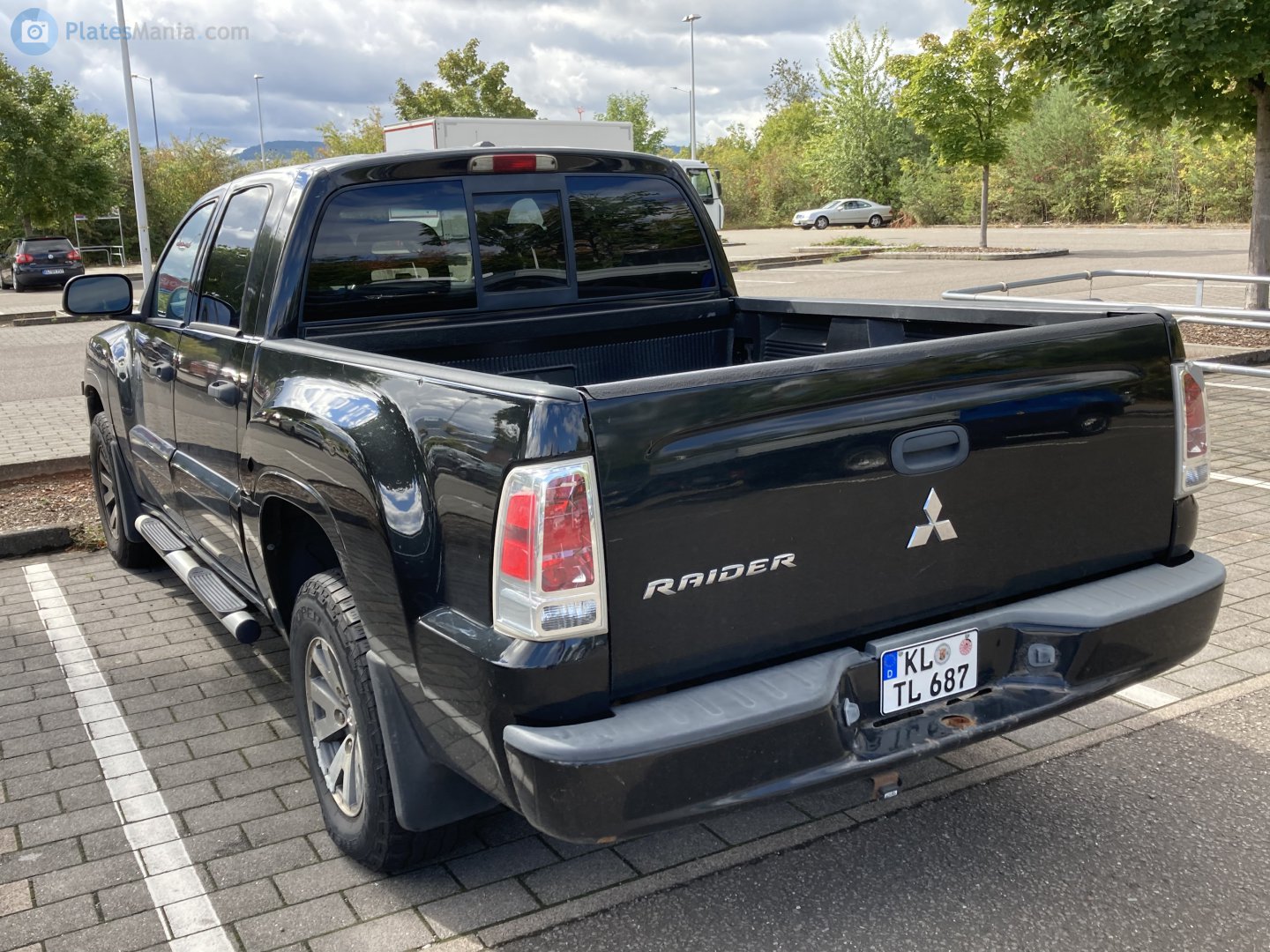 KL TL 687, Mitsubishi Raider 1st gen (ND), 2005–2009