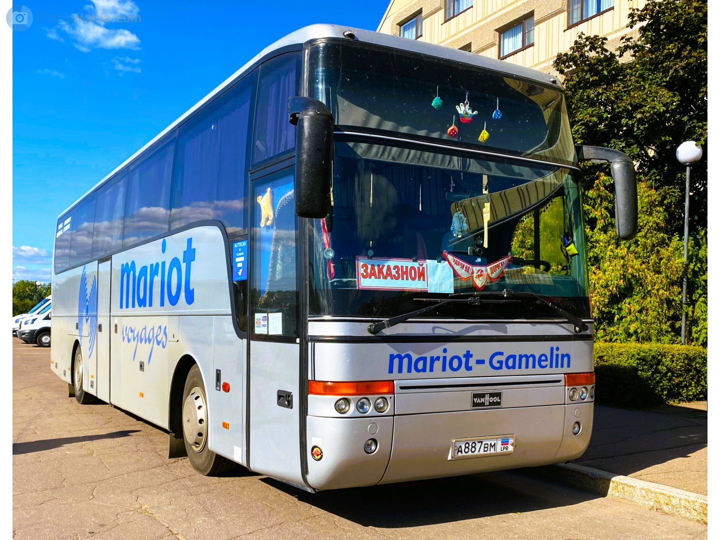 а 887 вм, Van Hool T9 