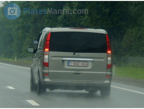 1-WUZ-624, Mercedes-Benz Viano