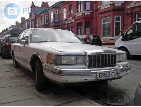 G953 CLH, Lincoln Town Car