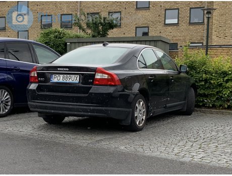 PO 889UX, Volvo S80