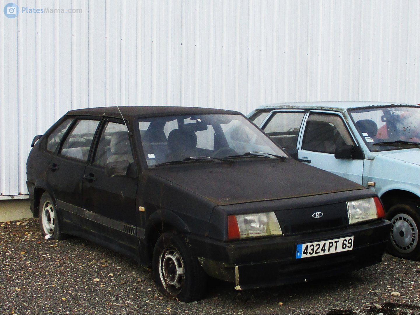 4324 PT 69, Lada (VAZ) 2109 2109 Спутник (Samara/Forma/Sputnik), 1987–2004 (–2011 for others)