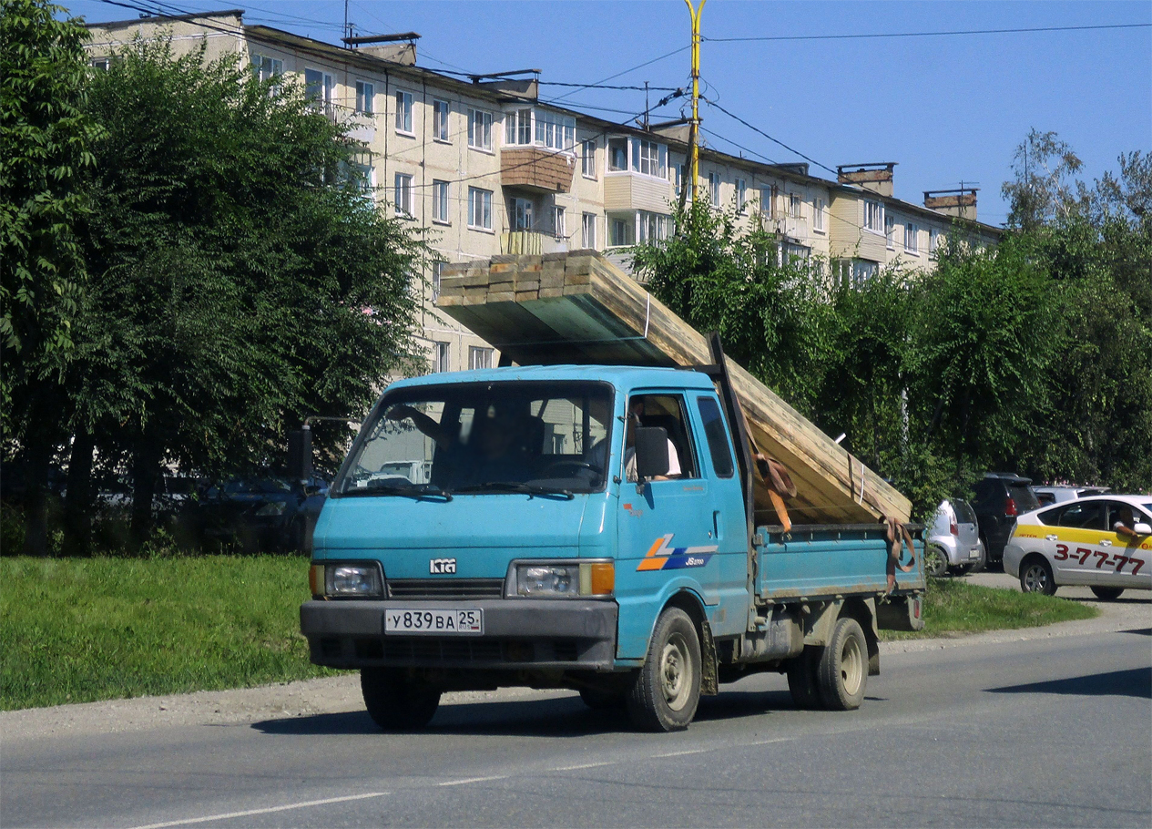 у 839 ва 25, Kia Bongo 2nd gen Wide Bongo (SR), 1989–1995