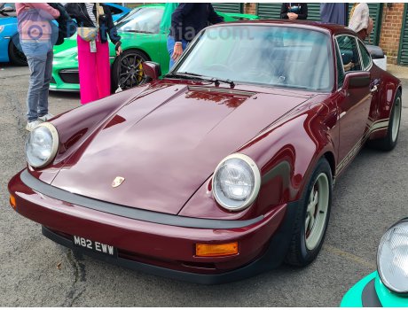 M82 EWW, Porsche 911