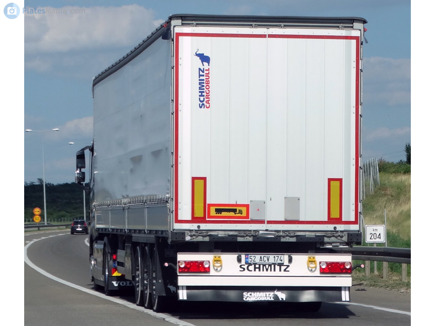 52 ACV 174, Schmitz SPR 