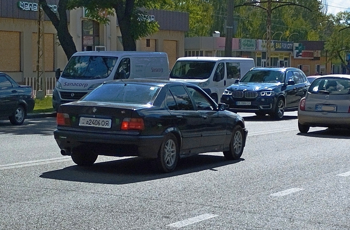 а 2406 ОЯ, BMW 3 Series 3rd gen Sedan (E36), 1990–1998