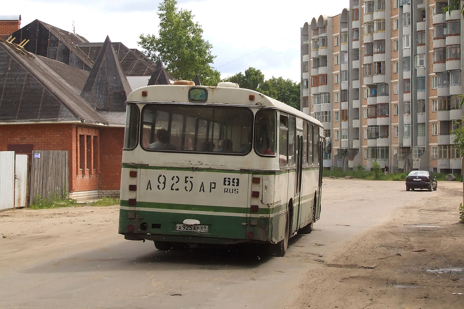 а 925 ар 69, MAN SU 