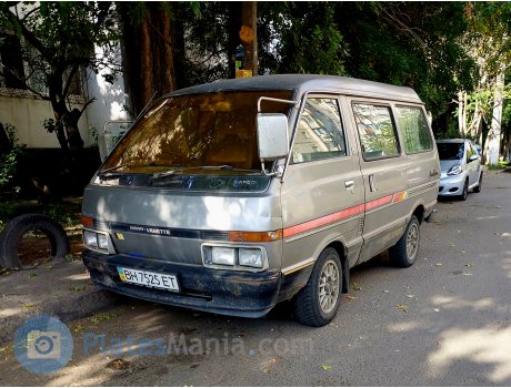 BH 7525 ET, Nissan Cherry Vanette
