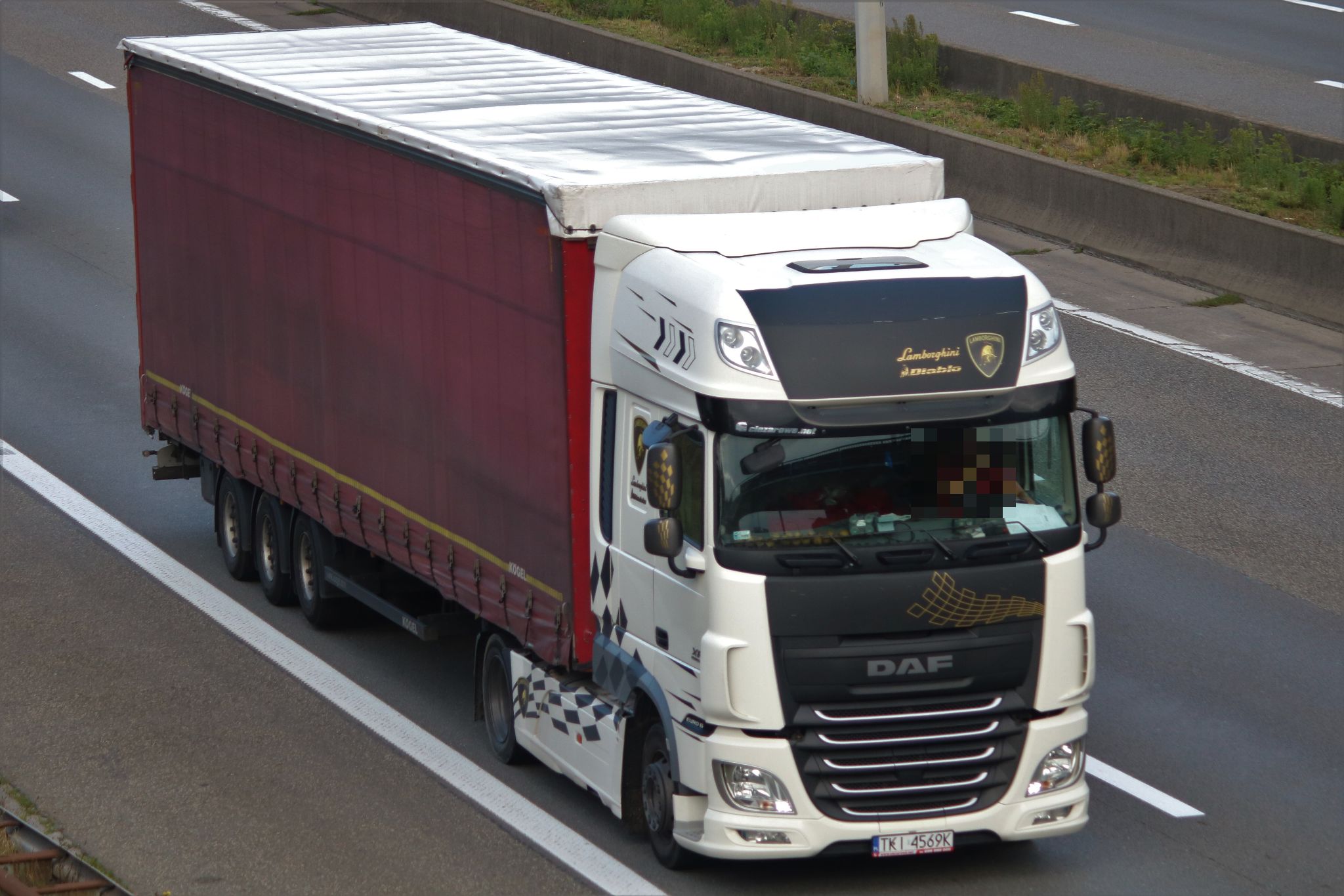 TKI 4569K, DAF XF 4th gen, 2013–2017