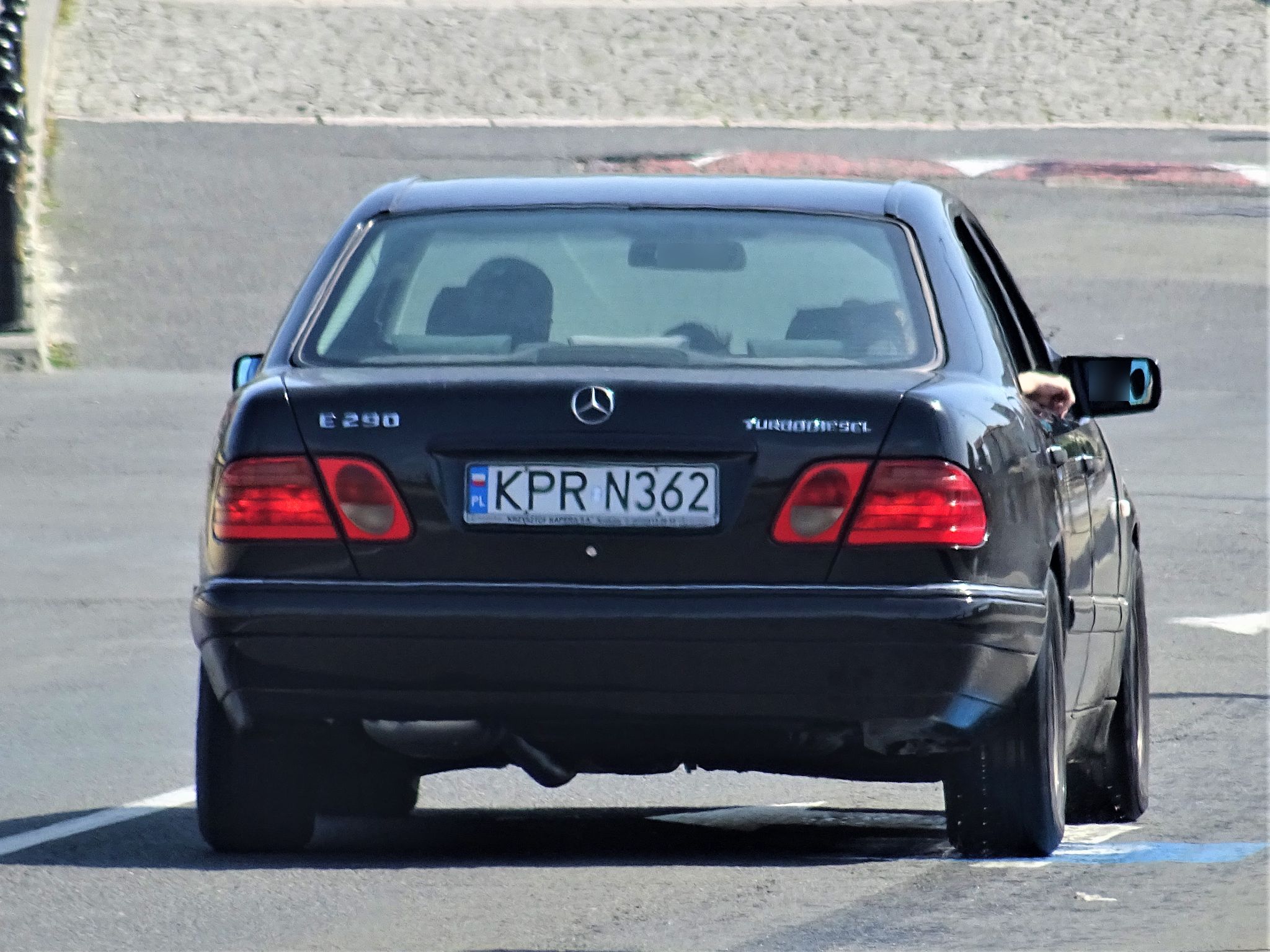 KPR N362, Mercedes-Benz E-Klasse 2nd gen Sedan (W210), 1995­–2002
