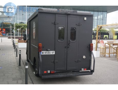 M 9590 VF, Spier P36