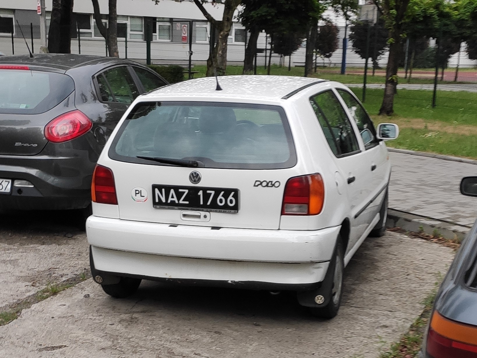 NAZ 1766, Volkswagen Polo 3rd gen 5-door Hatch (6N), 1994–1999
