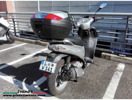 L W 141, Aprilia SportCity