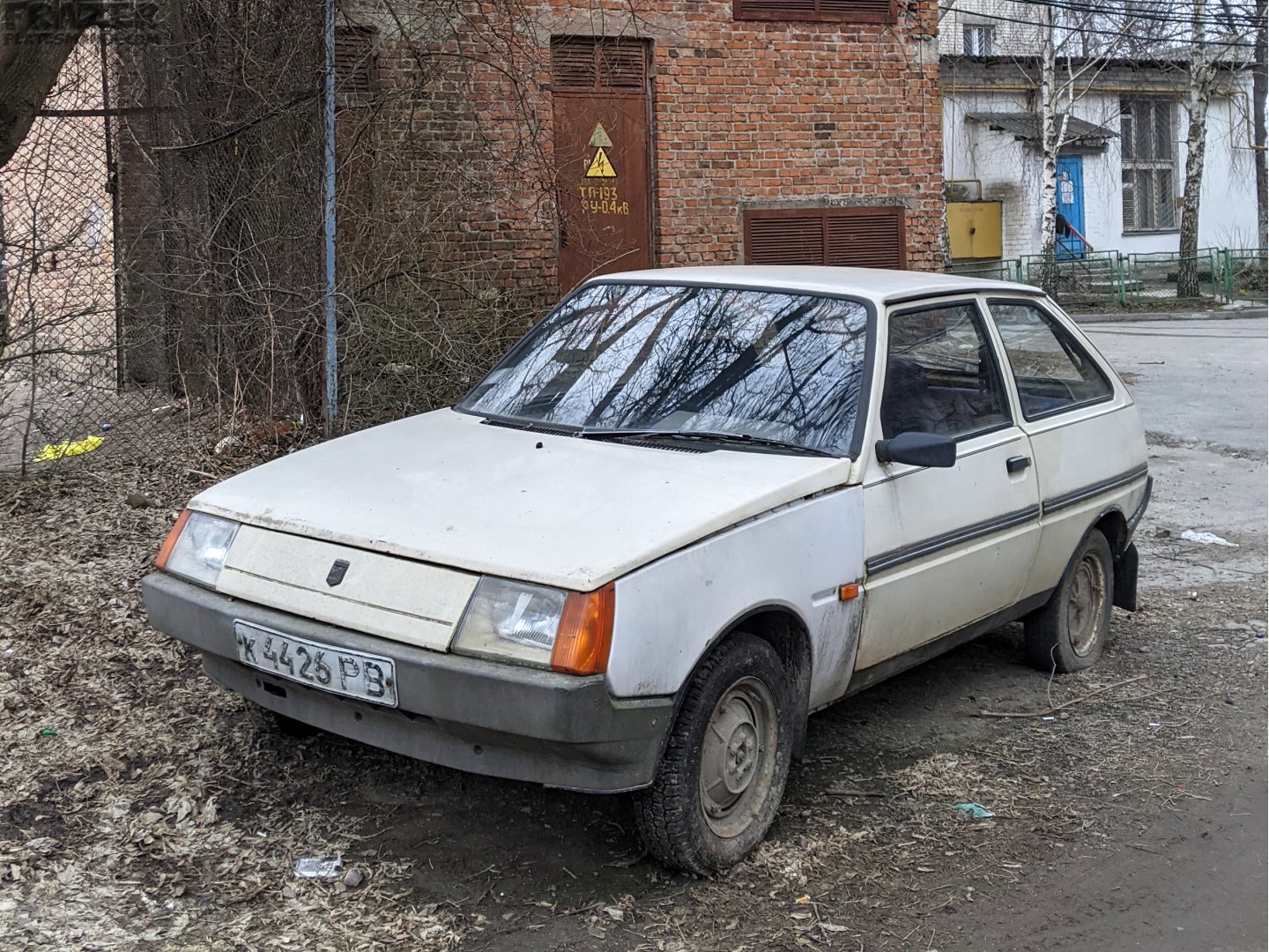 к 4426 РВ, ZAZ 1102 1102 Таврия (Tavria) Hatch, 1987–2007