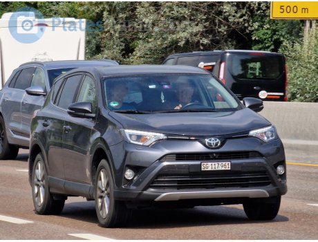 SG 117961, Toyota RAV4