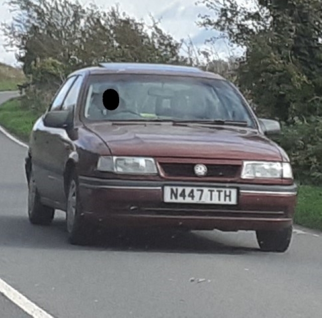 N447TTH, Vauxhall Cavalier 3rd gen Sedan (A; J89), 1988–1995