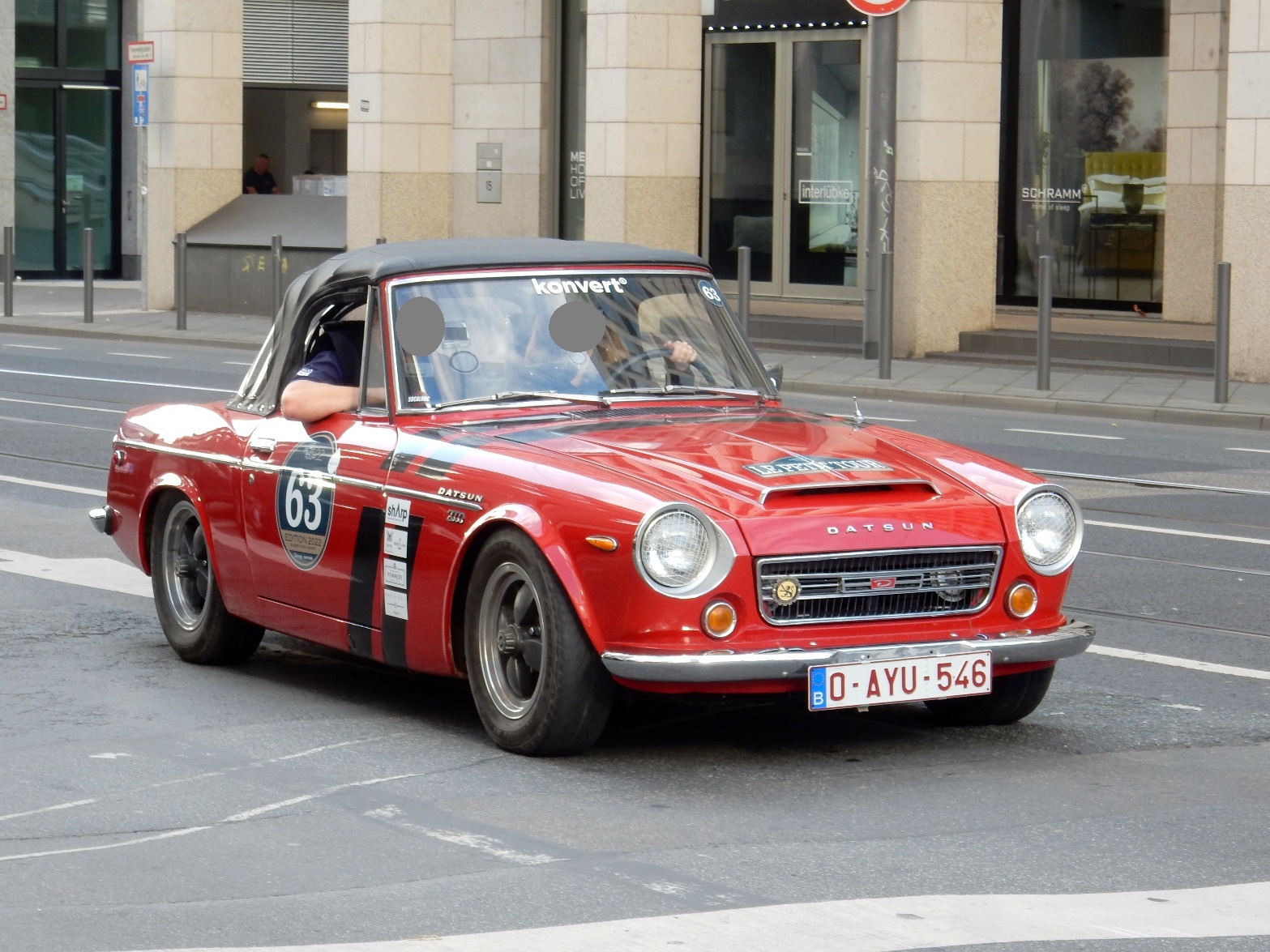 O-AYU-546, Datsun 2000 