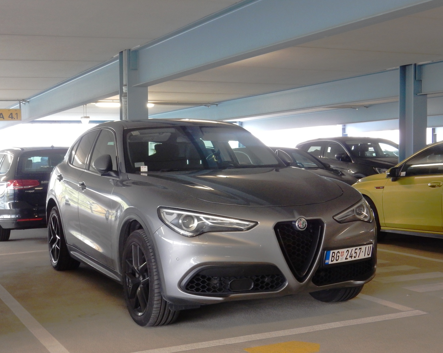 BG 2457-IU, Alfa Romeo Stelvio 1st gen (949), 2017–