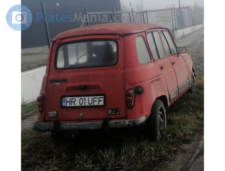 HR 01 UFF, Renault 4