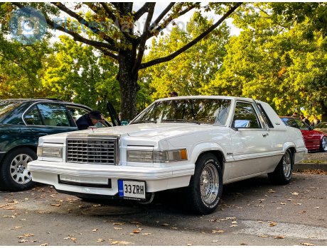 33 ZRH, Ford Thunderbird
