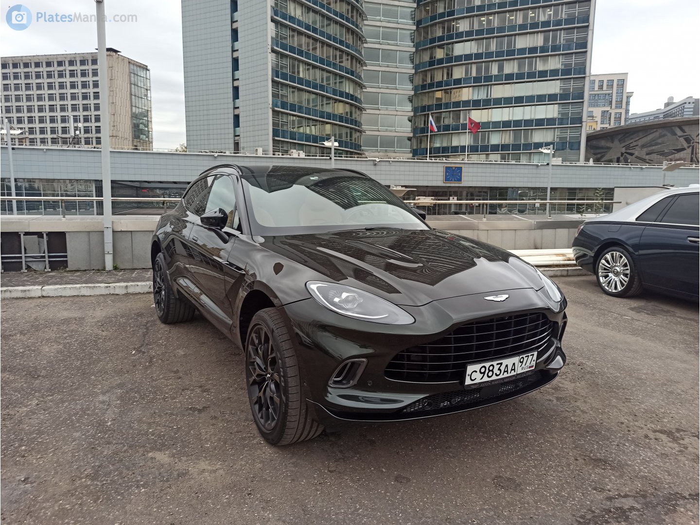 с 983 аа 977, Aston Martin DBX DBX, 2020–2024