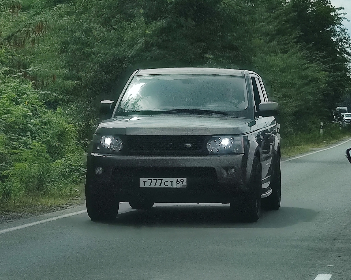 т 777 ст 69, Land Rover Range Rover Sport 1st gen (L320), 2005–2013