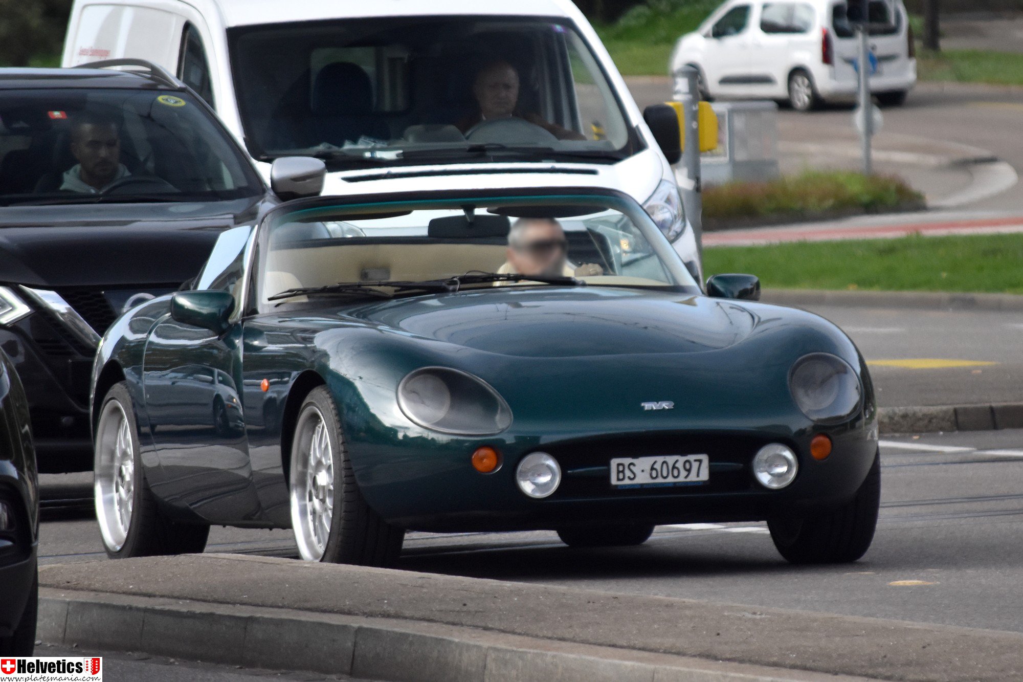 BS 60697, TVR Griffith 