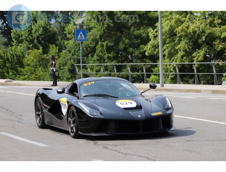 N-010-JJ, Ferrari LaFerrari