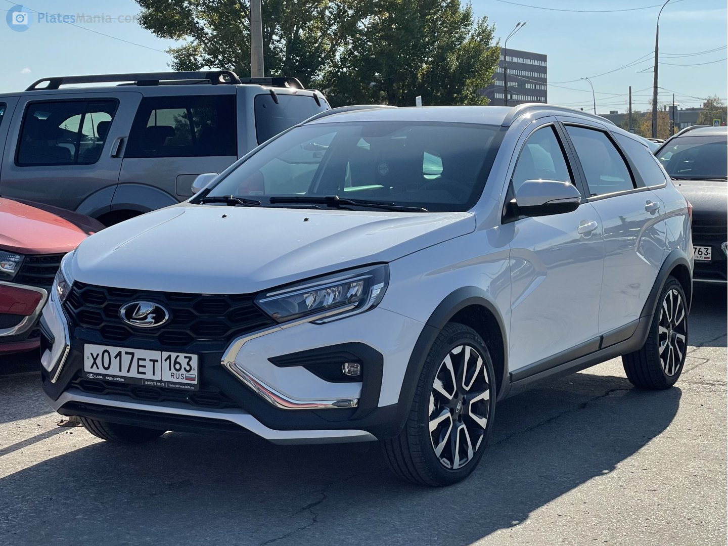 х 017 ет 163, Lada (VAZ) Vesta 1st gen SW Cross (GFK), facelift, 2022–