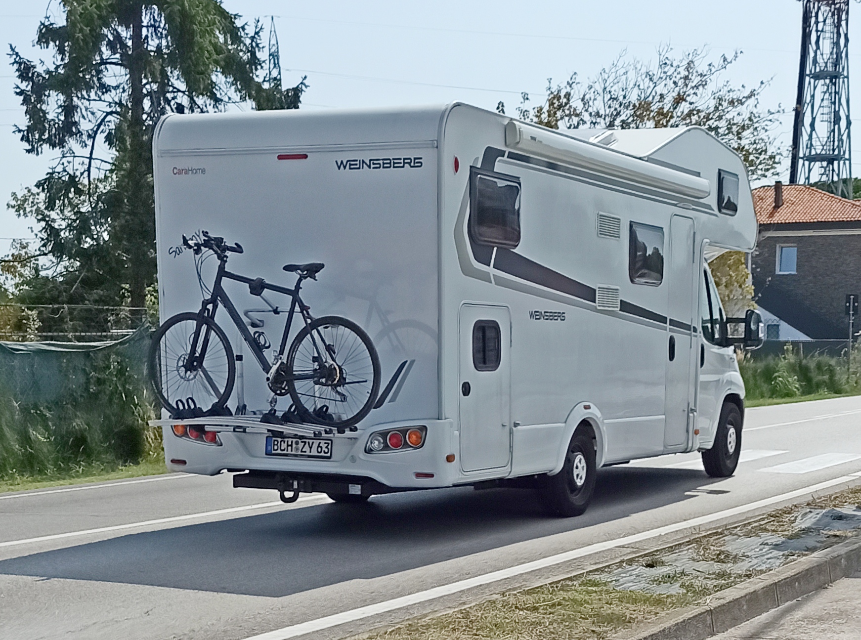 BCH ZY 63, Weinsberg CaraHome 