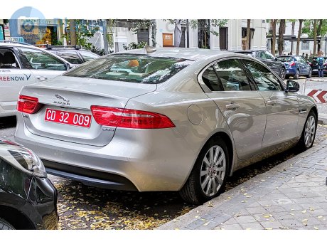 CD 32 009, Jaguar XE