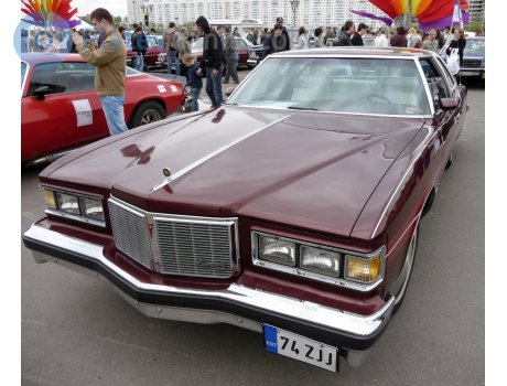 74 ZJJ, Pontiac Bonneville