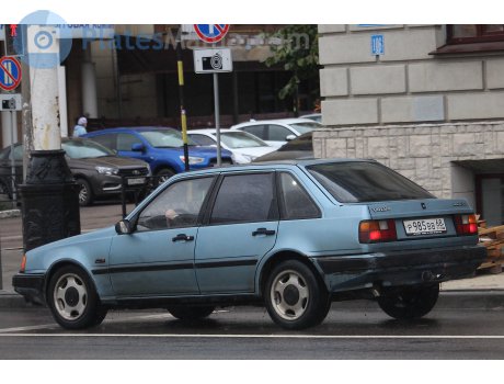 р985вв68, Volvo 440