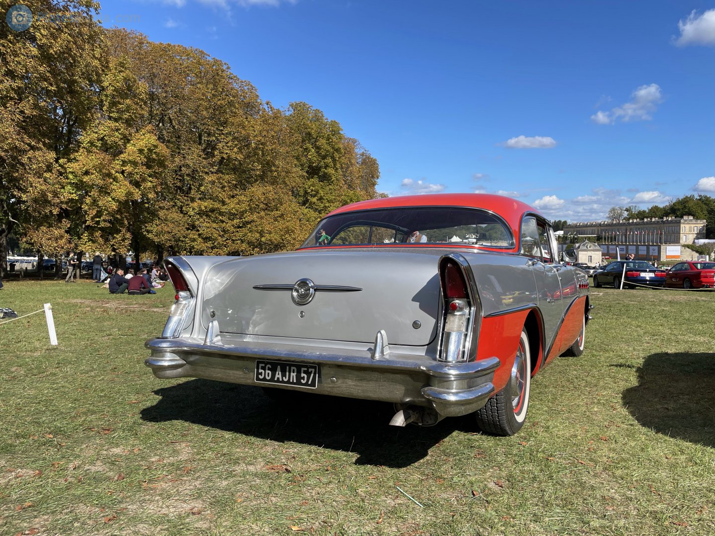 56 AJR 57, Buick Century 2nd gen (Riviera) 4-door Hardtop (63; B-body), 2nd facelift, 1955–1956